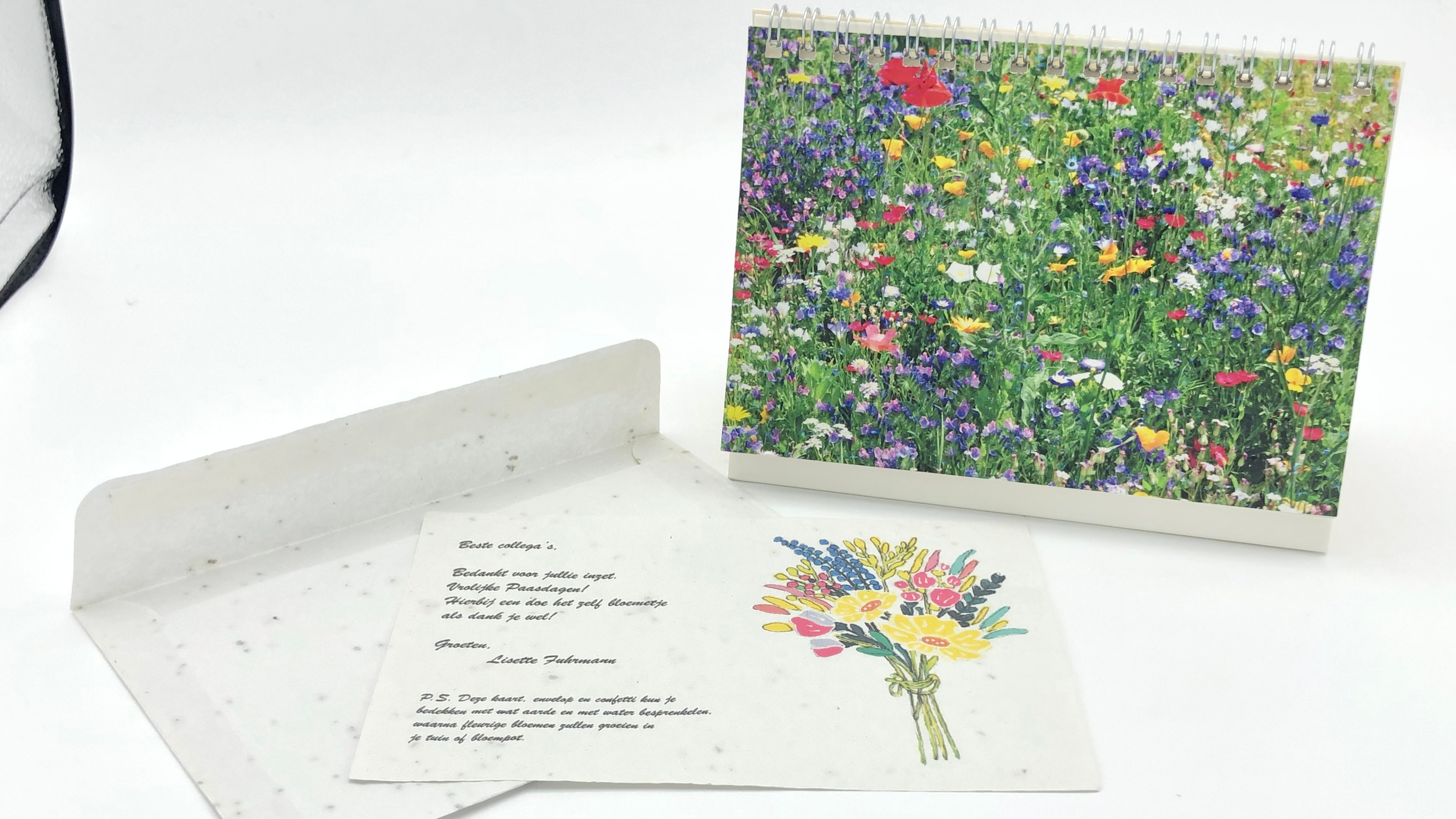 <p>Promotred mette a disposizione una vasta scelta di calendari realizzati in seedpaper</p>
